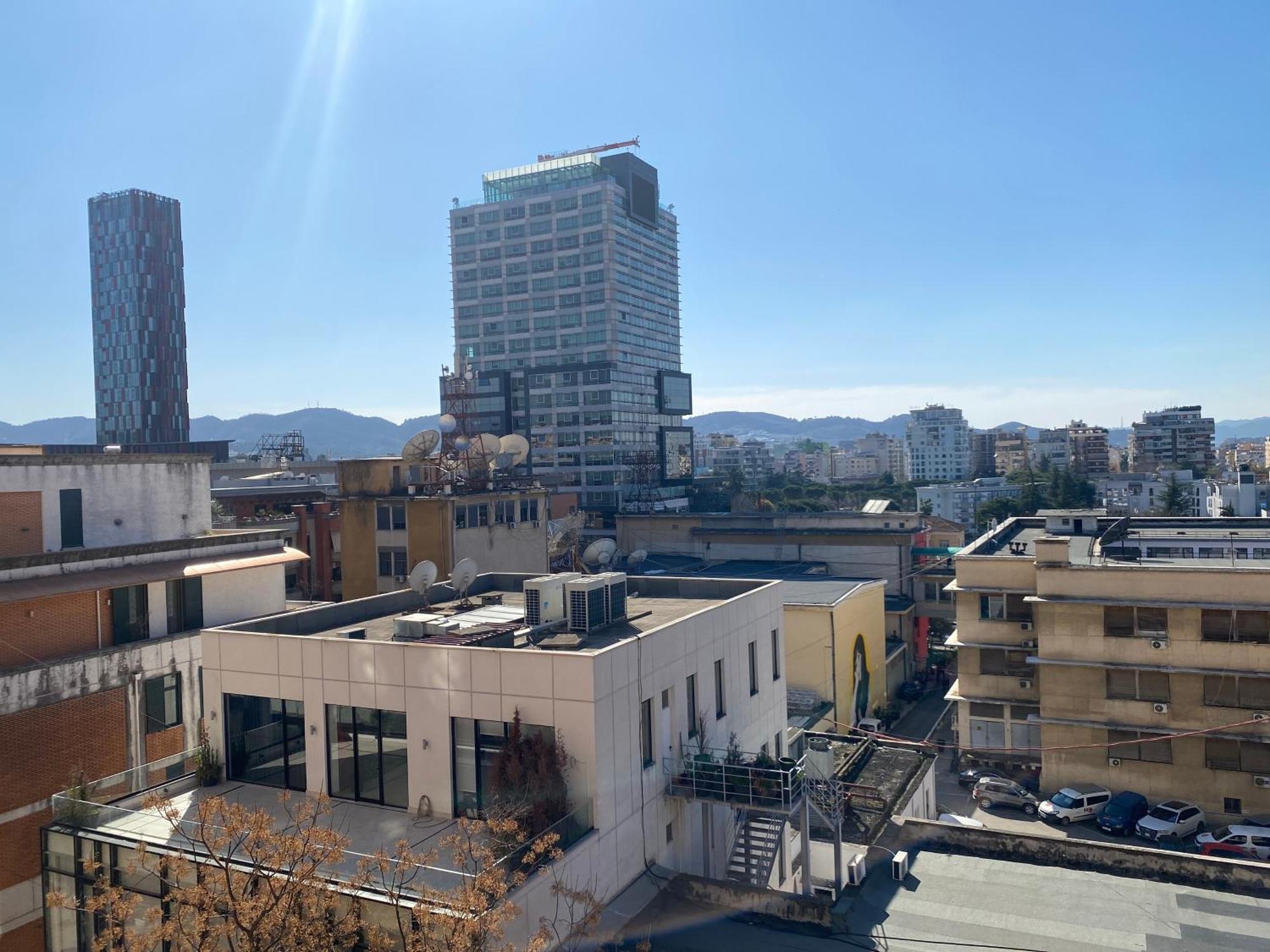 Rtsh Apartment Tirana Buitenkant foto